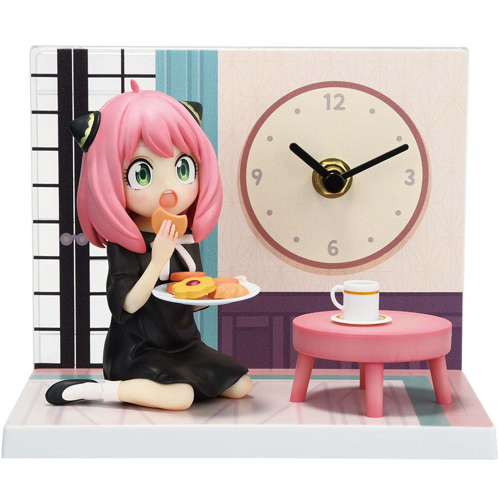 A Prize - Anya Figure with Clock