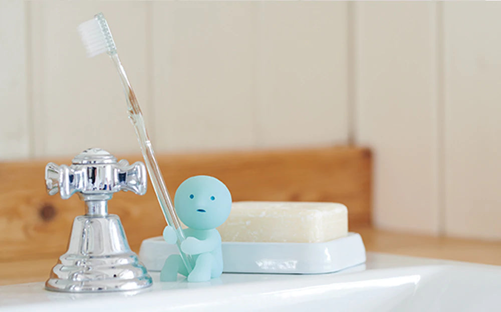 SMISKI Toothbrush Stand - Lumius Inc
